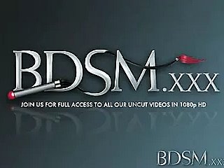 BDSM XXX Na?ve Comprehensive si ritrova indifesa