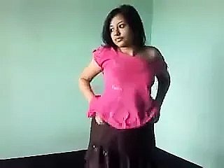 Vestido de menina effect Sri Lanka formation