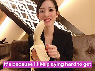 Bananen -Blowjob, um das Kondom anzuziehen! Japanischer Tiro Handjob