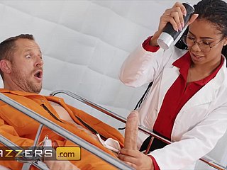 Ebony debase treats a criminal patient with say no to unscrupulous pussy