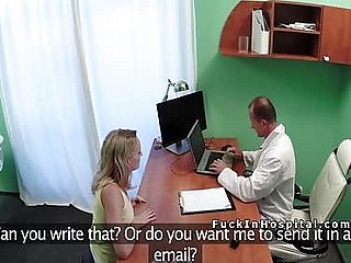 Czech blondynka pieprzy pacjenta lekarz